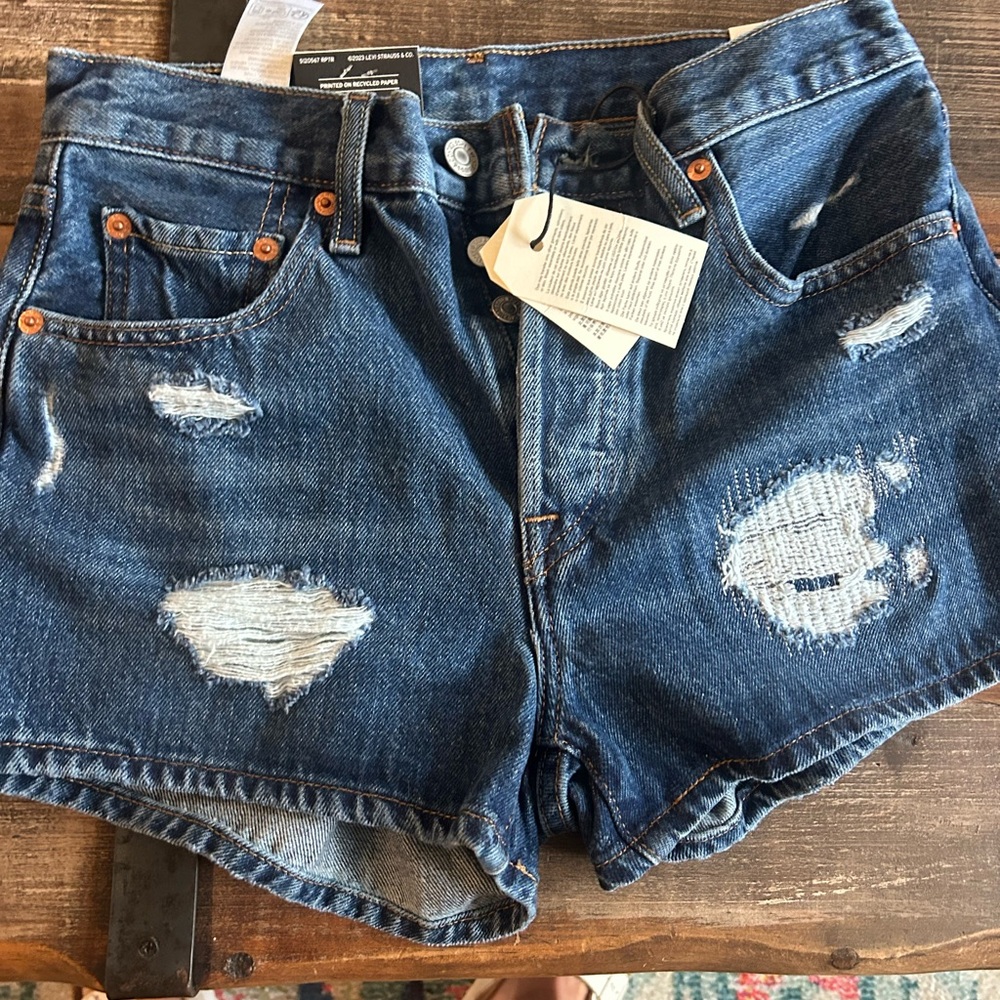 Levi’s 501 Jean shorts Sz 25 new